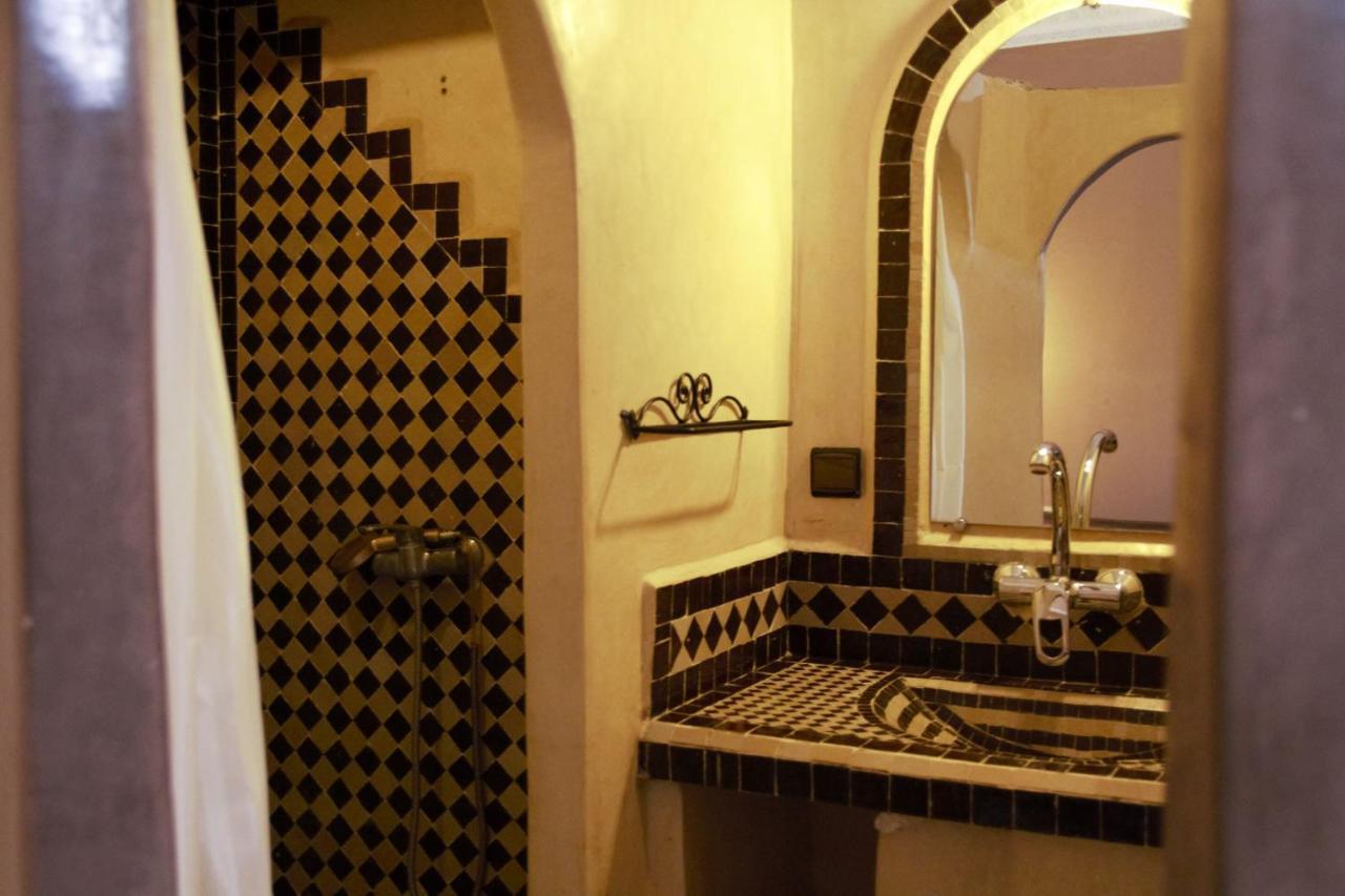 Auberge La Source เมอร์ซูกา ภายนอก รูปภาพ